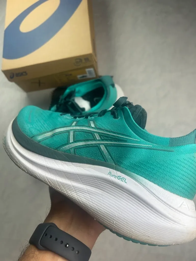 Used Asics Gel Nimbus 27 bike — image 2 of 5