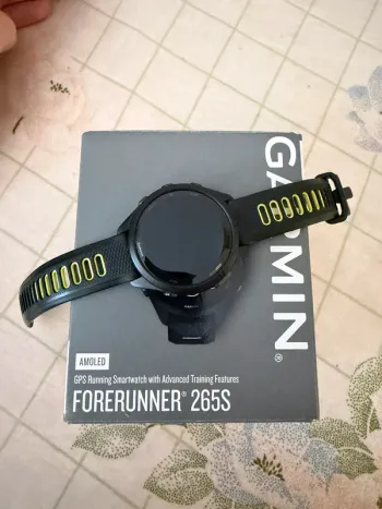 Used Garmin Forerunner 265S bike