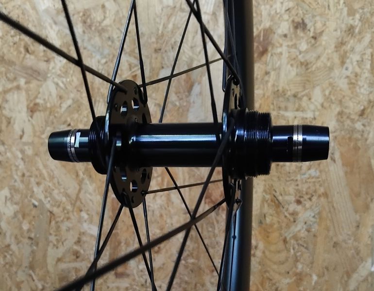 Used Other Carbon Wheels 28" 700c 9x100 mm 10x120 mm 2026 bike — image 5 of 5