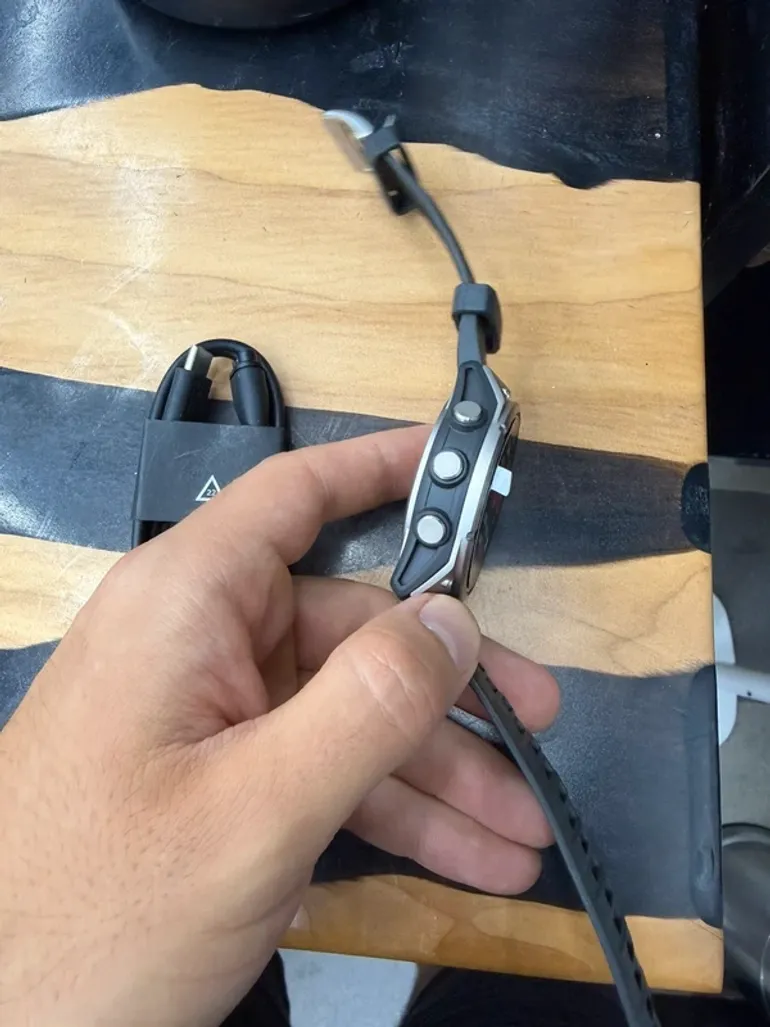 Used Garmin fenix 8 pro bike — image 3 of 4
