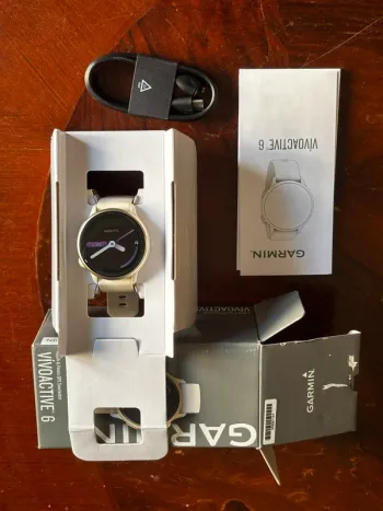 Used Garmin Vivoactive 6 bike — image 2 of 4