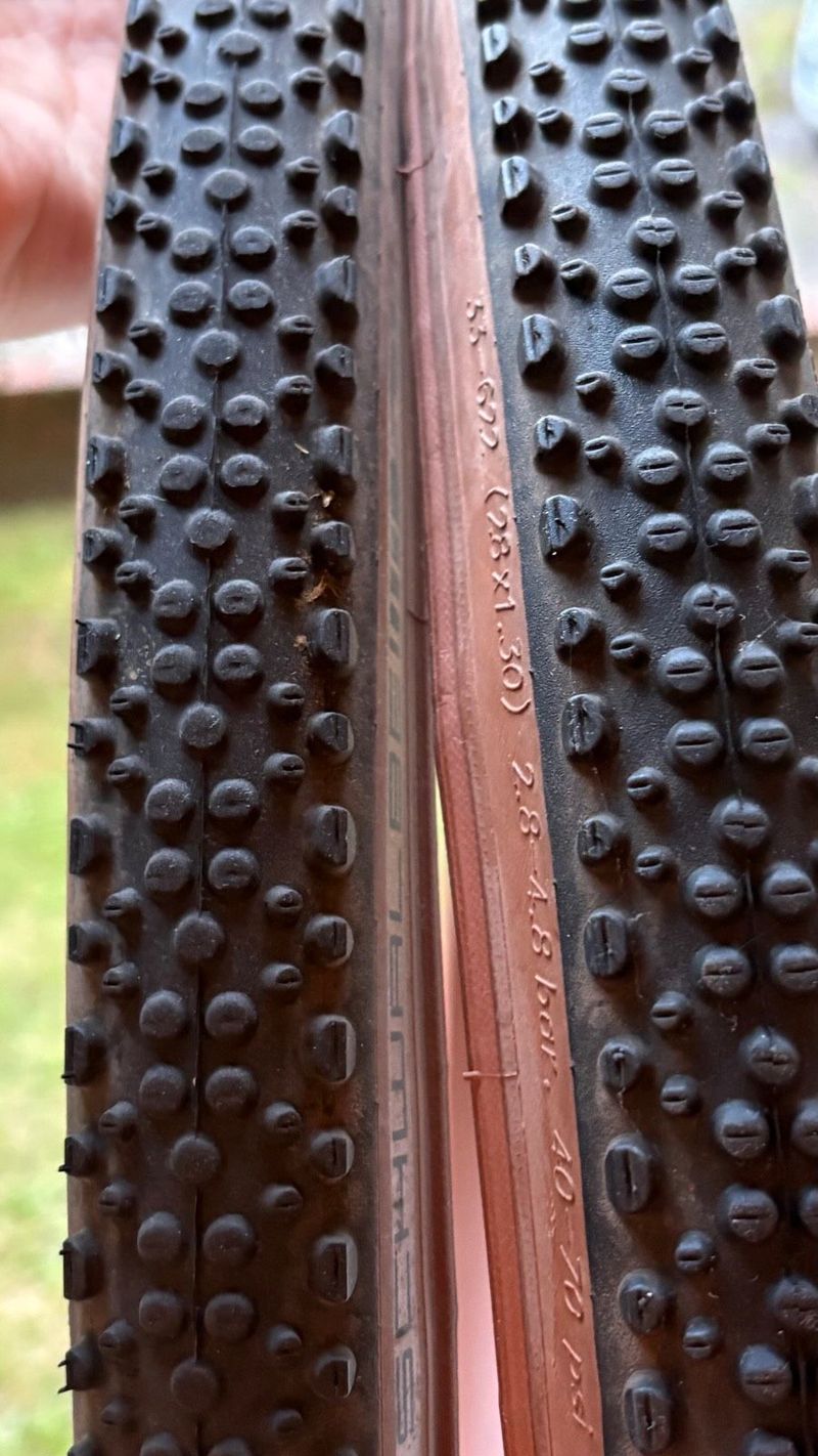 Schwalbe X-One Allround 2022 Tyres & Tubes de segunda mano