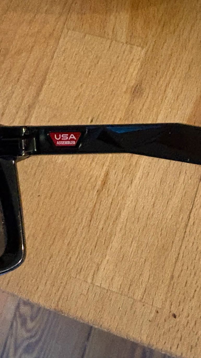 Used Oakley Sutro 2024 bike — image 2 of 4