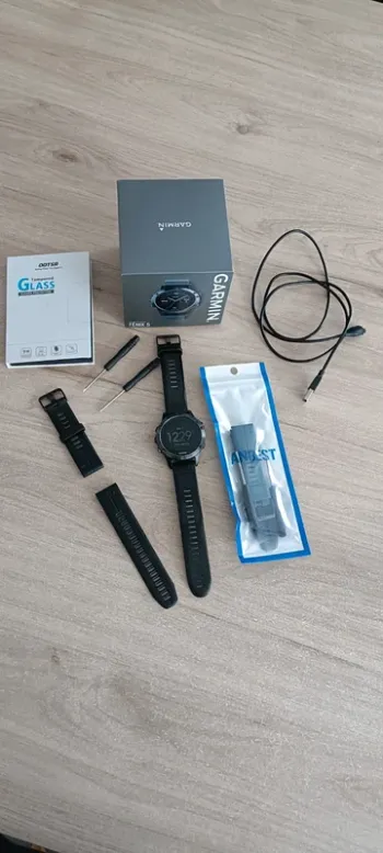Used Garmin Fénix 5 bike