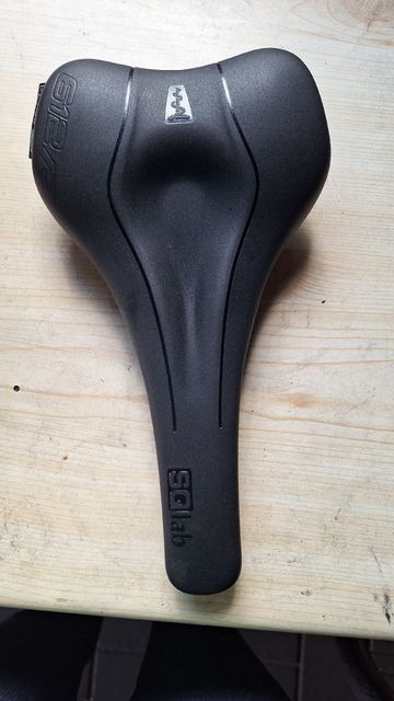Used Sq Lab 612 R Carbon Saddle 2024 Saddles & Seatposts