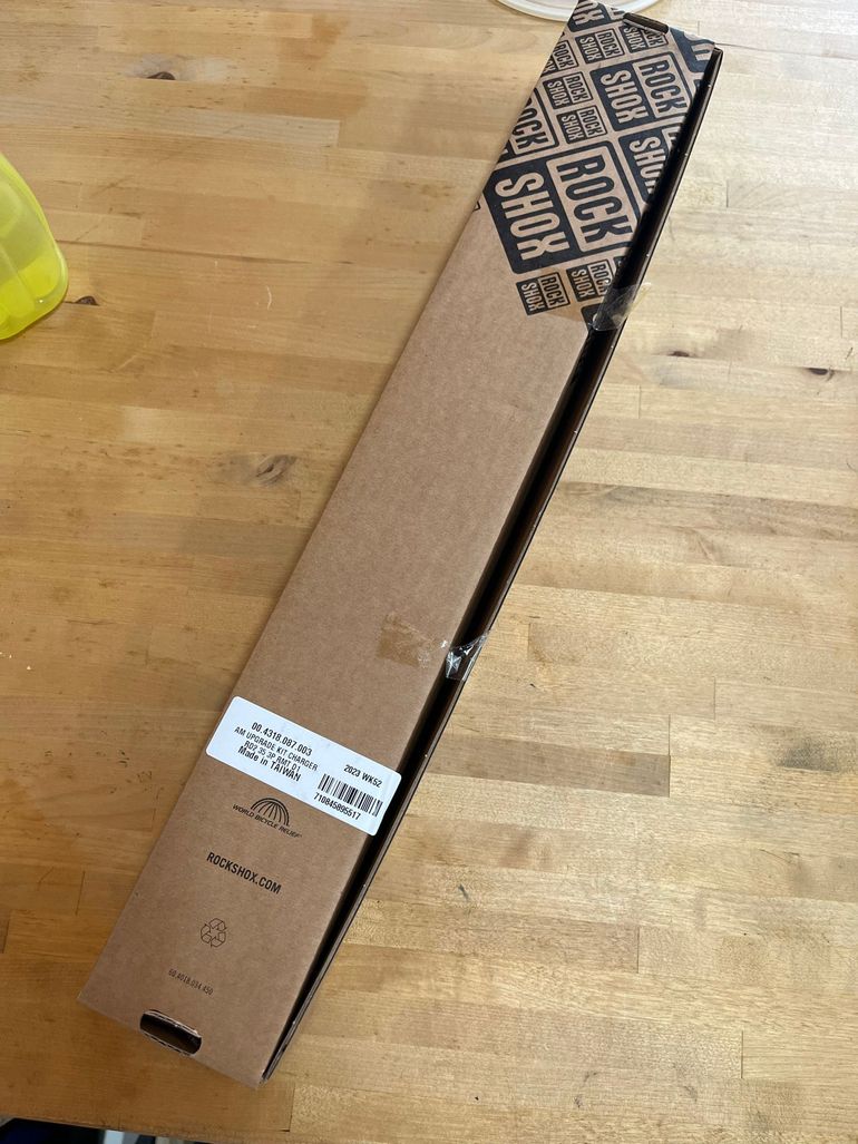 Used RockShox Race Day 2 3P Remote 35mm Kartusche bike — image 2 of 3
