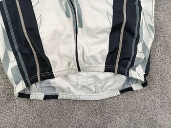 Tweedehands Decathlon maillot velo homme taille xl -18 6176 cyclisme route respirant bike — afbeelding 2 van 7