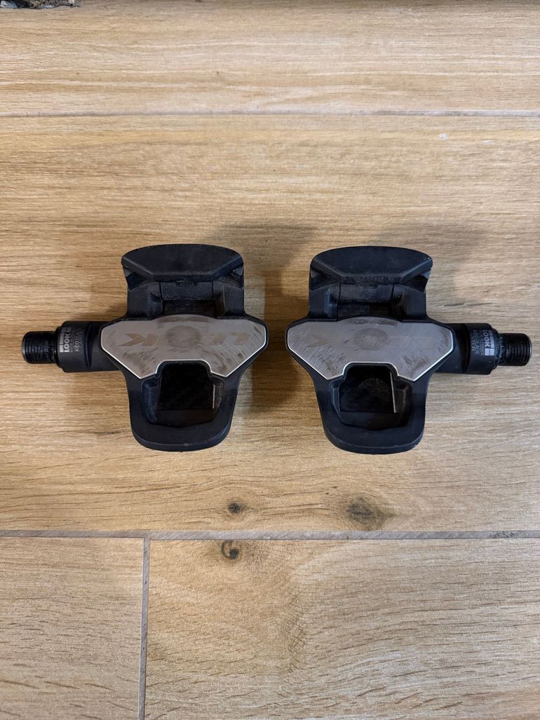 Used Look Keo Blade Carbon Pedals bike — image 2 of 4