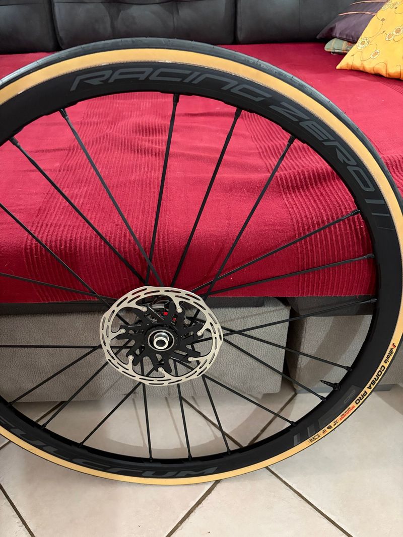 Używany Fulcrum Racing Zero Wheelset 2026 bike — zdjęcie 2 z 4