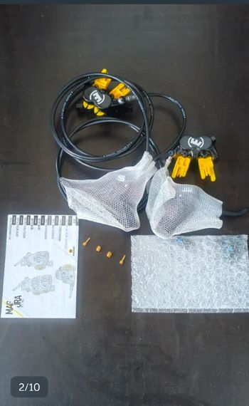 Magura MT5 4 Pistons Disc Brakes bike d'occasion — image 2 sur 10