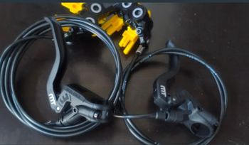 Magura MT5 4 Pistons Disc Brakes bike d'occasion — image 4 sur 10
