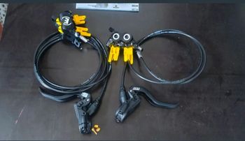 Magura MT5 4 Pistons Disc Brakes bike d'occasion — image 5 sur 10