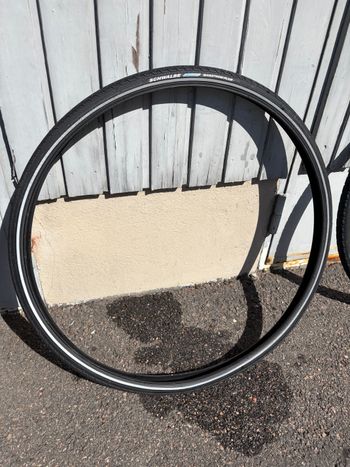 Used Schwalbe Marathon Plus 32 - 662 | 28 x 1.25 2026 bike
