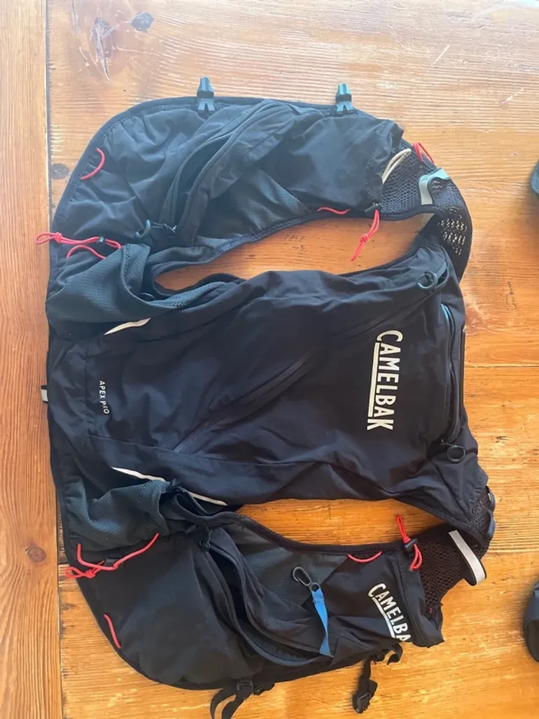 Used Camelbak Apex Pro bike — image 1 of 5