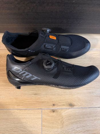 Used Dmt KR3 Road Cycling Shoes bike — image 4 of 5