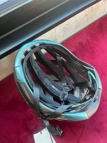 Brugt MET Trenta 3K Carbon MIPS Helmet bike — billede 4 af 6
