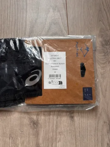 Asics Fujitrail belt 001 bike usato — immagine 3 di 4