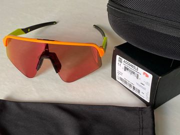 Oakley Sutro Lite Trail Torch Cycling Accessories d'occasion