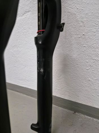 Used RockShox Lyrik Select bike — image 4 of 10
