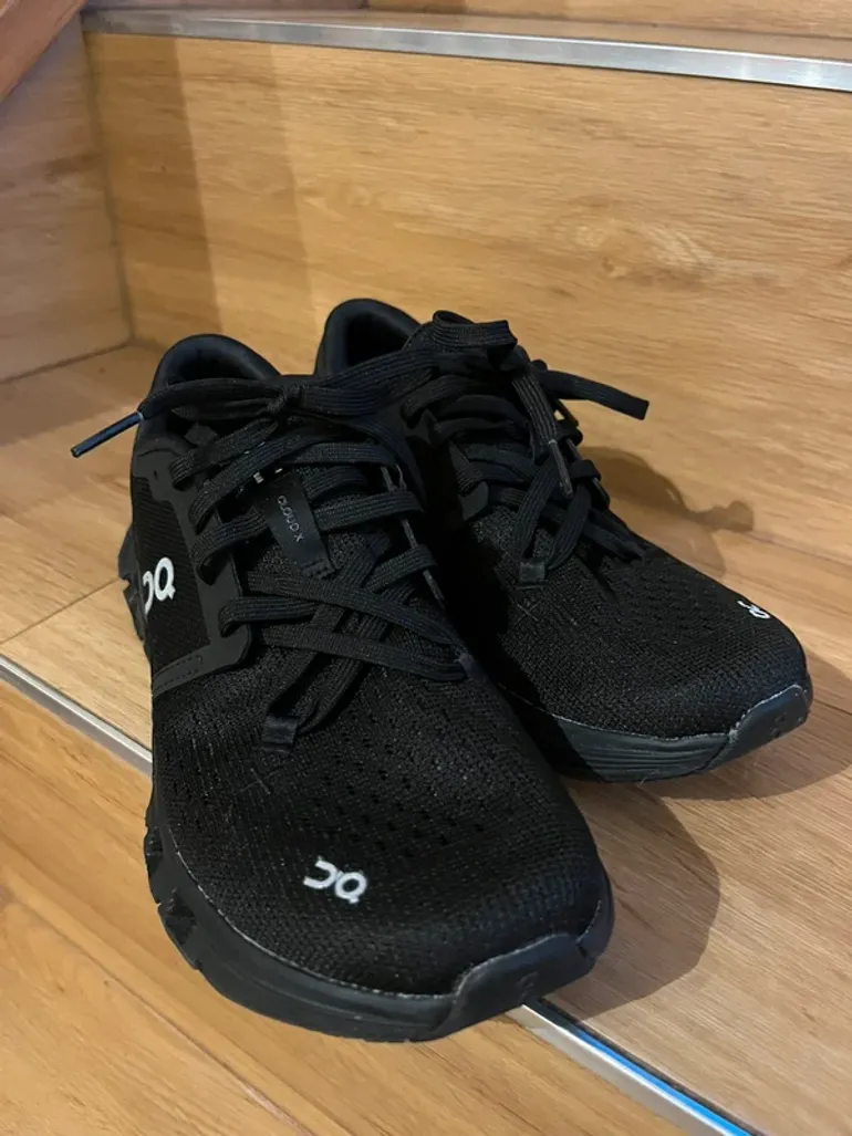 On Running Cloud x4 bike de segunda mano — imagen 1 de 2