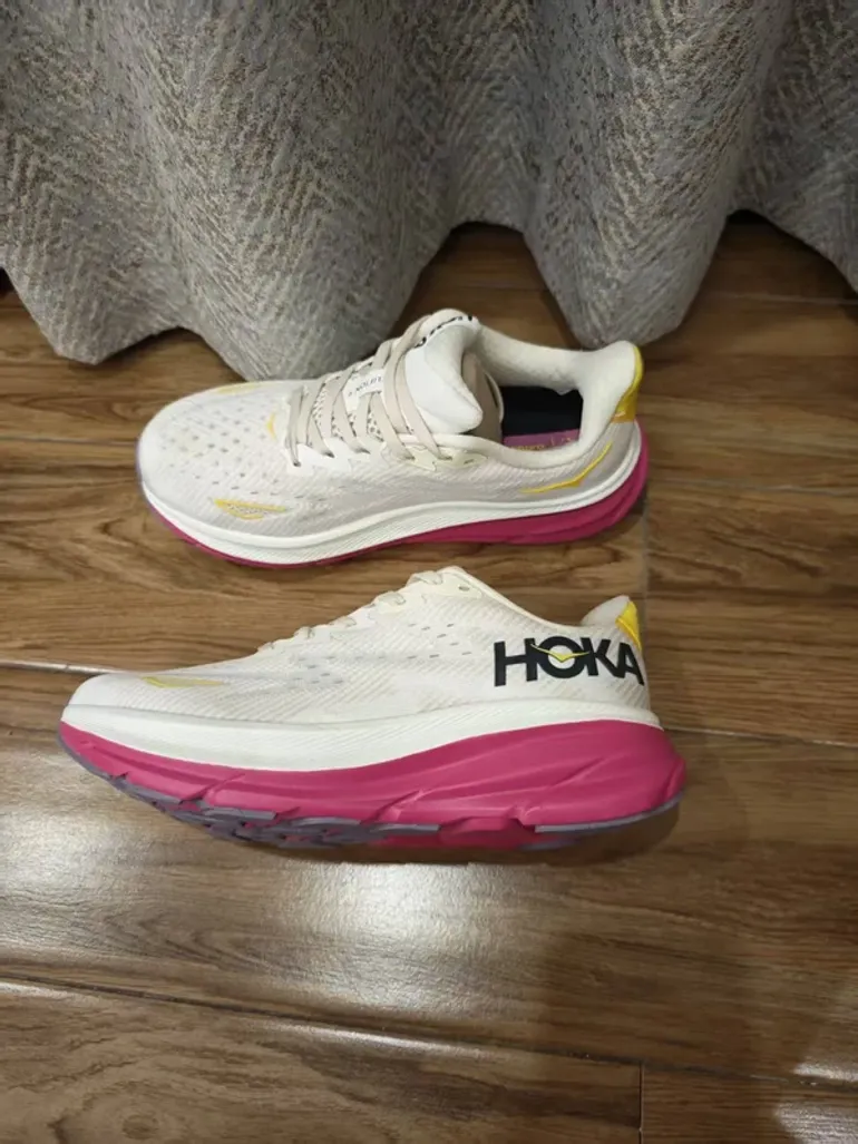Brugt Hoka Clifton 9 bike — billede 3 af 4