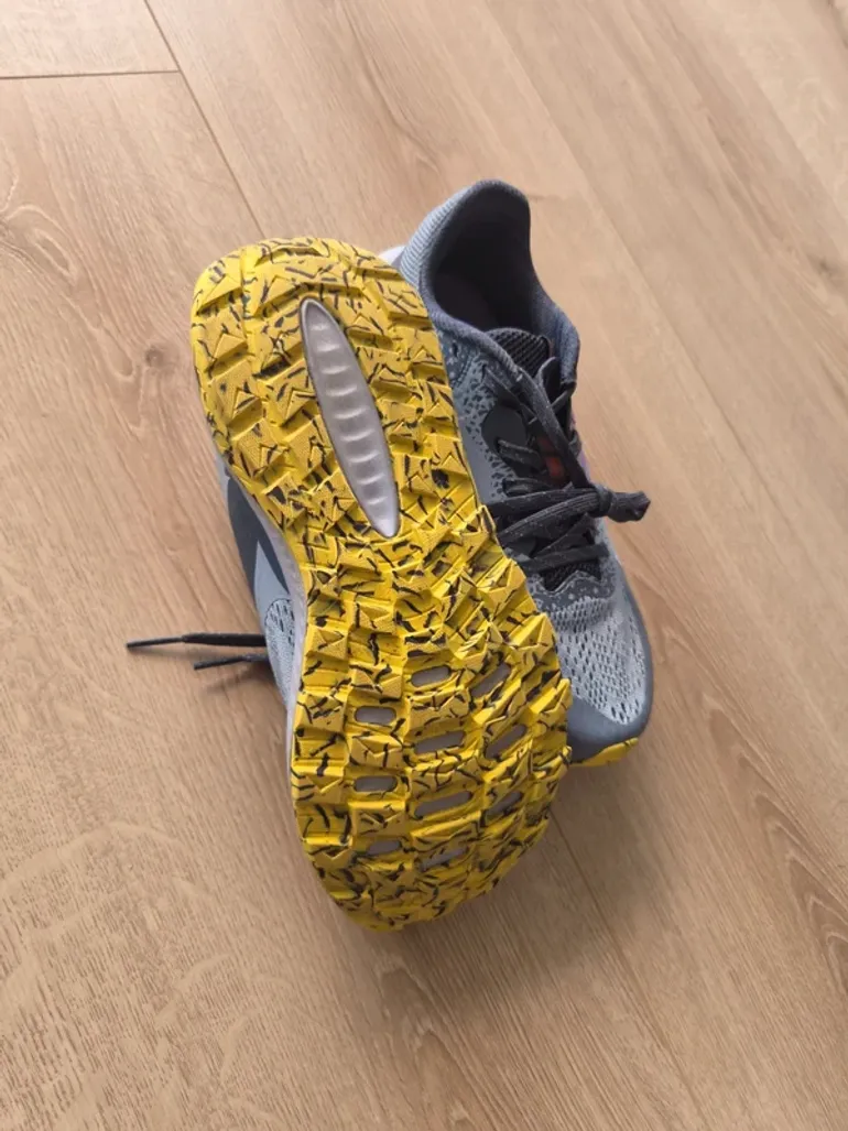 Used New Balance DynaSoft bike — image 5 of 5