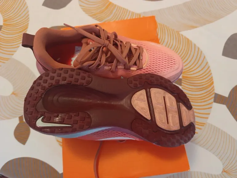 Gebrauchtes Nike Vomero 18 bike — Bild 6 von 7