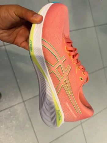 Used Asics Gel Stratus 4 bike
