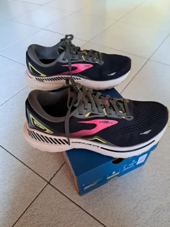 Scarpa Brooks Adrenaline GTS 23 bike d'occasion — image 5 sur 5