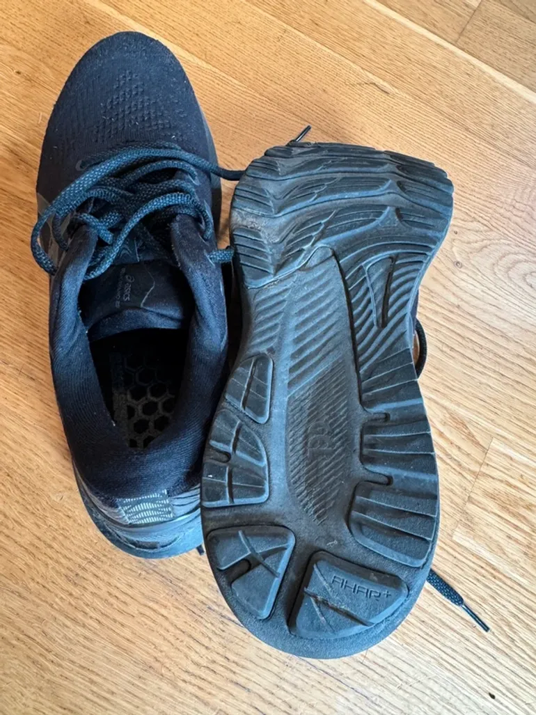 Asics Gel Kayano 29 bike d'occasion — image 6 sur 6
