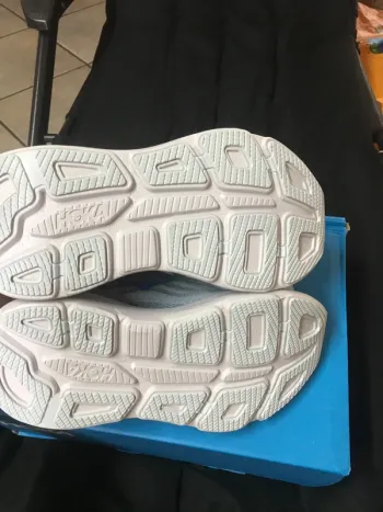 Używany Hoka Scarpe 36 2/3 bike — zdjęcie 6 z 9