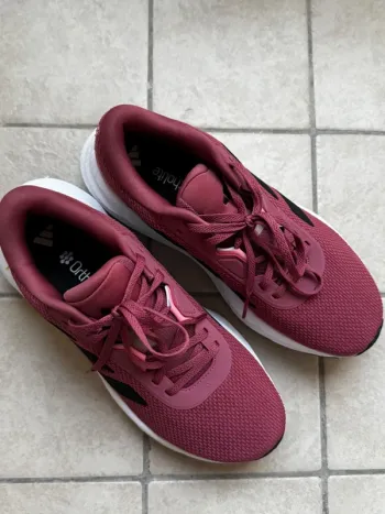 Gebrauchtes Adidas Scarpe da corsa su strada bike — Bild 2 von 9