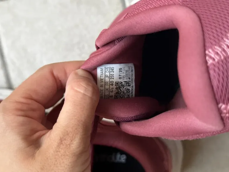 Gebrauchtes Adidas Scarpe da corsa su strada bike — Bild 7 von 9