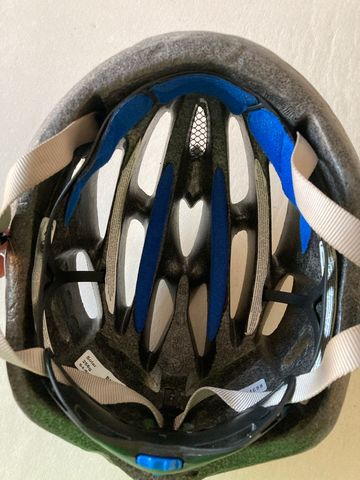 Used Bell Solar Helmet bike — image 6 of 10
