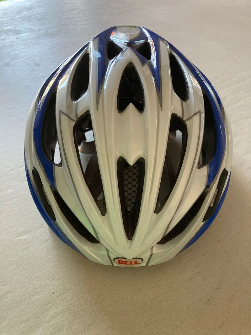 Used Bell Solar Helmet bike — image 2 of 10