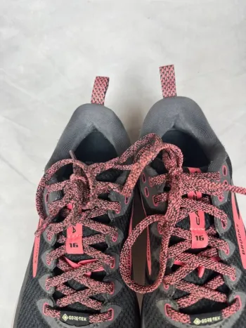Used Brooks Gore Tex Shoes bike — image 11 of 12