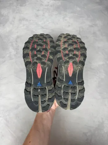 Used Brooks Gore Tex Shoes bike — image 9 of 12