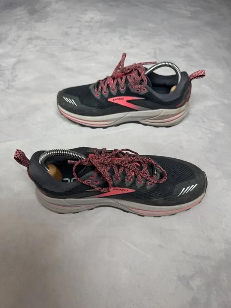 Brooks Gore Tex Shoes bike d'occasion — image 4 sur 5