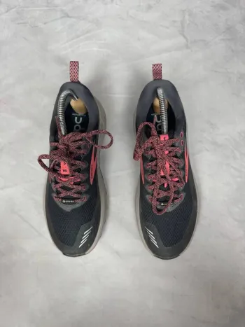 Used Brooks Gore Tex Shoes bike — image 7 of 12