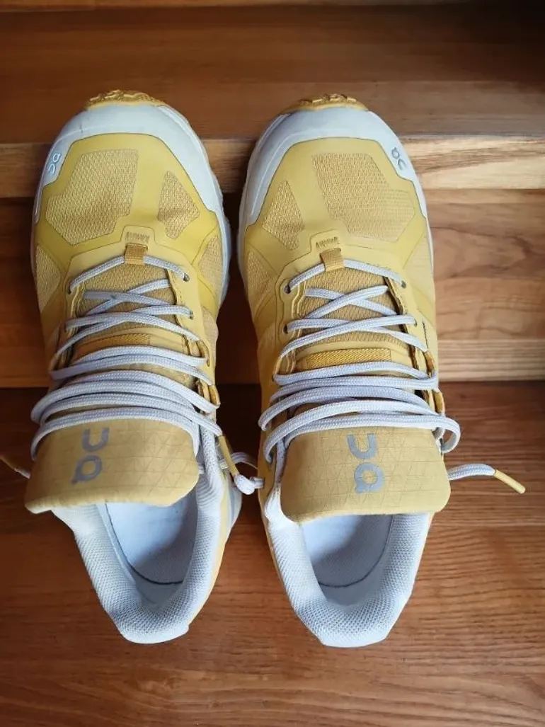 Used On Running On Baskets de randonnée bike — image 3 of 3