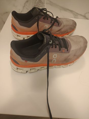 Käytetty On Running Cloudflow 2021 bike