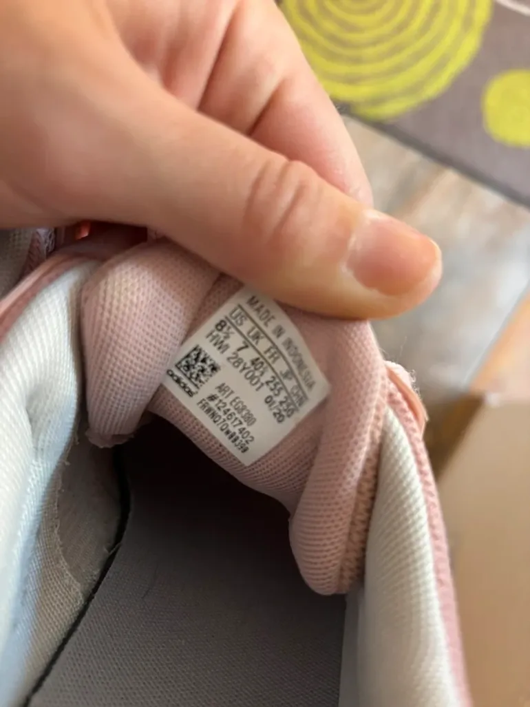 Gebrauchtes Adidas Laufschuhe 40 2/3 bike — Bild 4 von 4