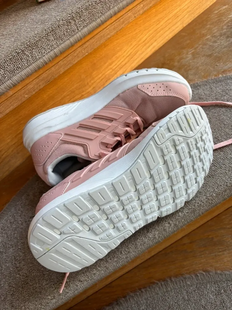 Gebrauchtes Adidas Laufschuhe 40 2/3 bike — Bild 3 von 4
