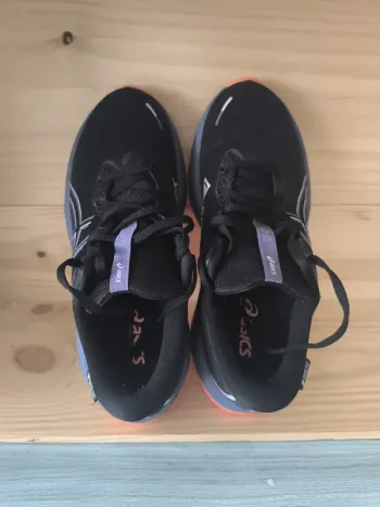 Used Asics gel-cumulus 26 gtx bike — image 7 of 11