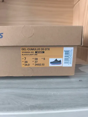 Used Asics gel-cumulus 26 gtx bike — image 11 of 11