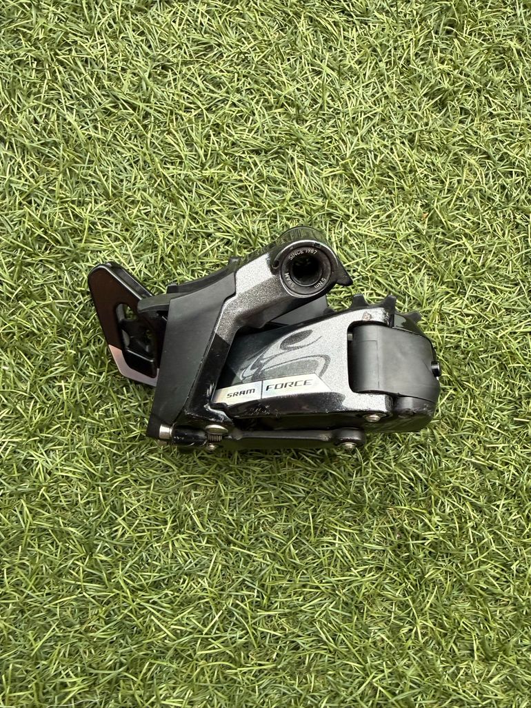 Used Sram Force D2 Etap Axs 12V 2026 bike — image 2 of 10