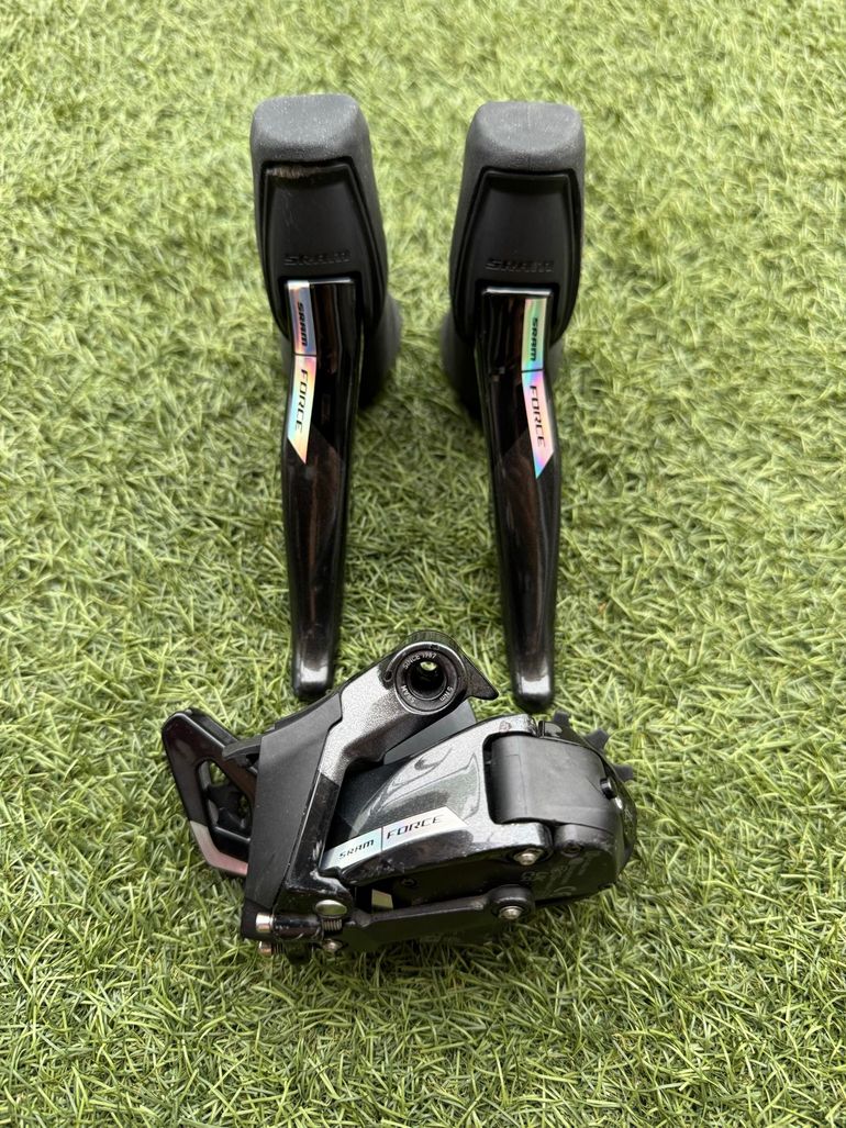 Used Sram Force D2 Etap Axs 12V 2026 bike — image 1 of 10