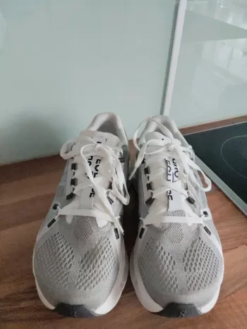 On Running On Laufschuh Damen bike de segunda mano — imagen 3 de 4