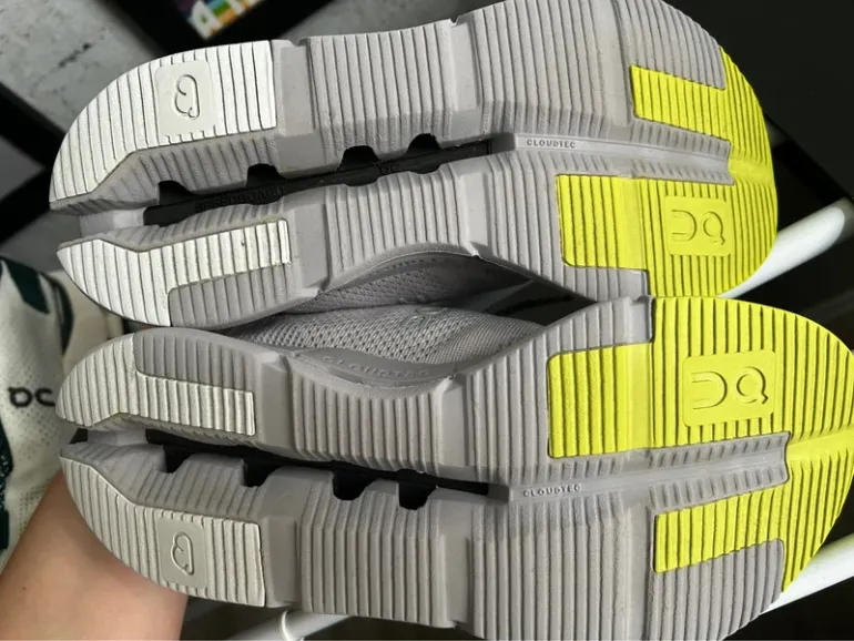 Tweedehands On Running Cloudnova bike — afbeelding 4 van 7