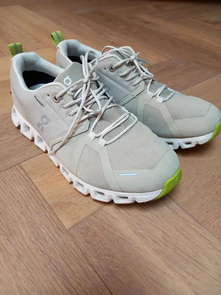 On Running Cloud 5 Waterproof bike de segunda mano — imagen 1 de 5